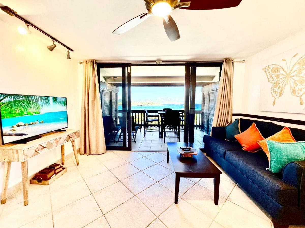 Sapphire Beachfront Renovated Villa 1200 Sf! - Free Wi-Fi Nazareth Kültér fotó