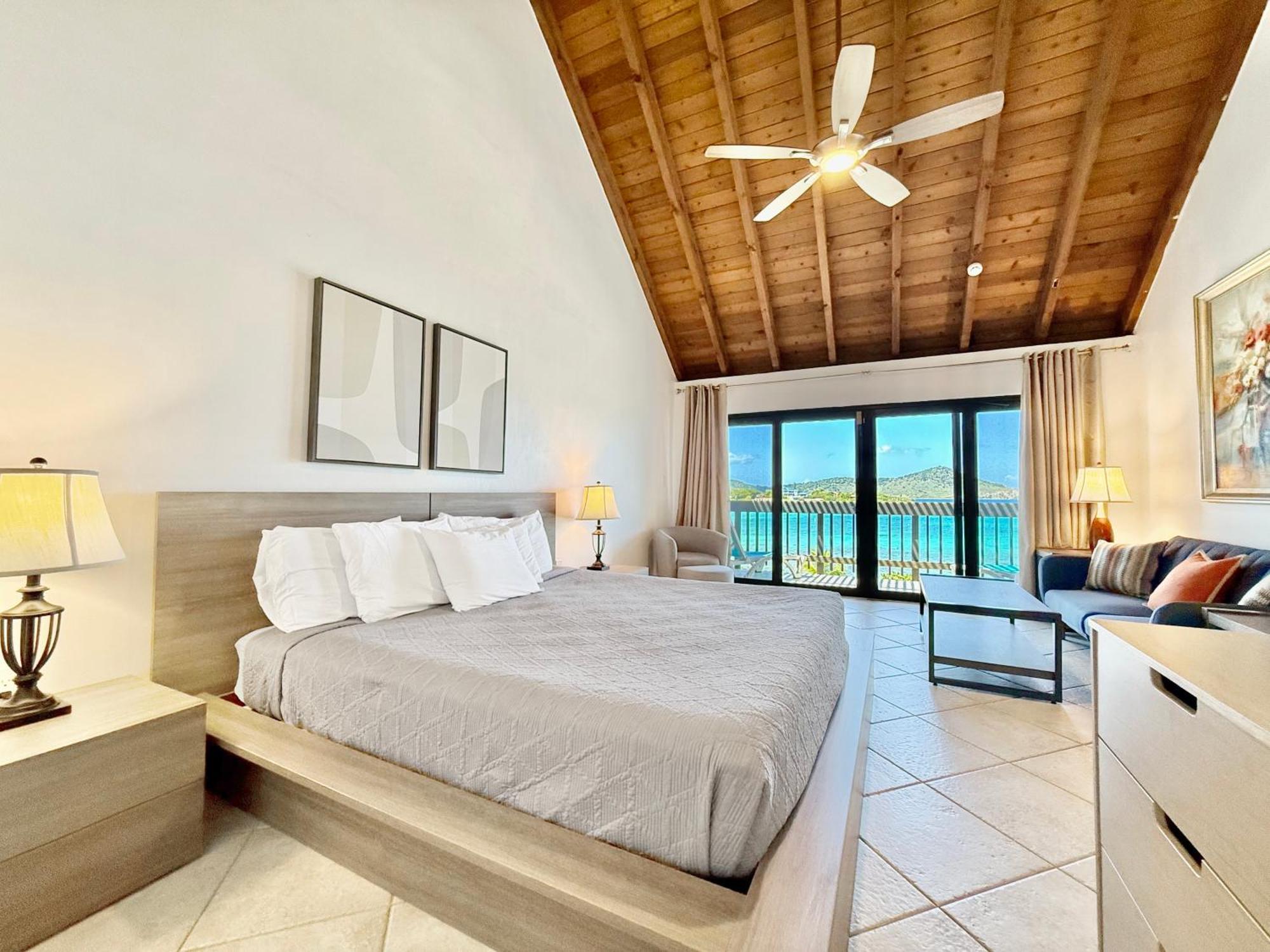 Sapphire Beachfront Renovated Villa 1200 Sf! - Free Wi-Fi Nazareth Kültér fotó